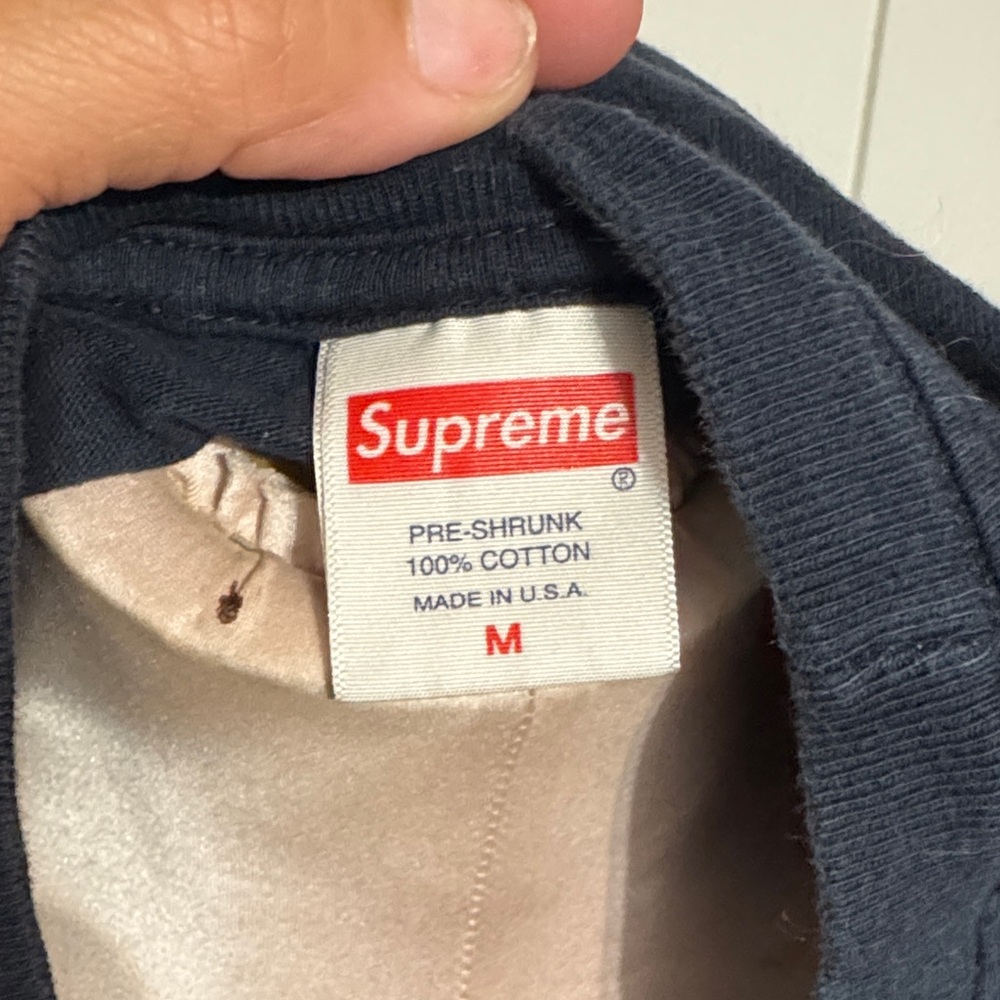 Supreme Black T-Shirt with Red Heart Graphic - Picture 2 of 4